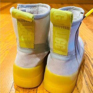 Ugg winter boots